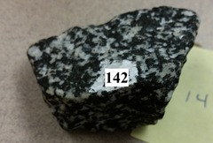 diorite phaneritic intermediate